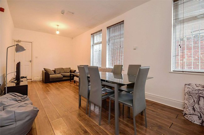 167 Marton Road, Middlesbrough, TS4 2EN 5