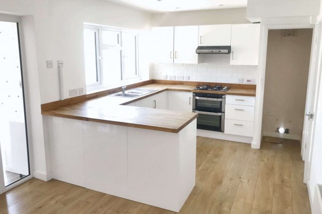 49 Church Road, Benfleet, Essex, SS7 4BP 1