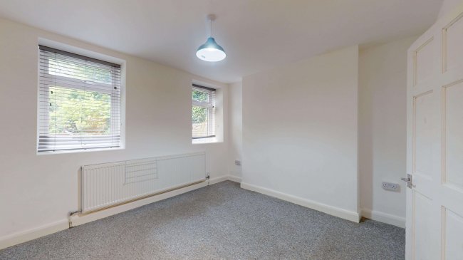 72d Finchley Lane, Hendon, London, NW4 1DH 5