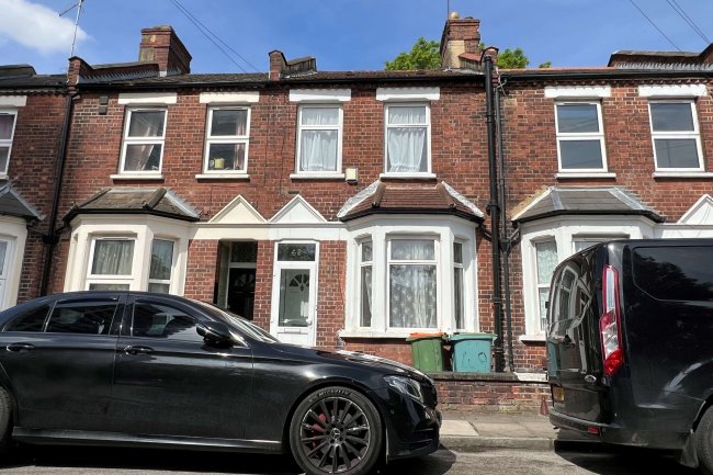 49 Dockland Street, Canning Town, E16 2JE 6