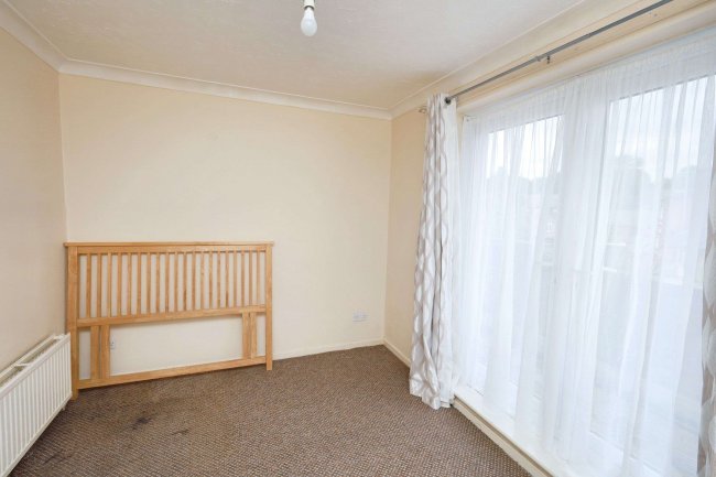 53 Clarence Road, Manor Park, E12 5BB 10