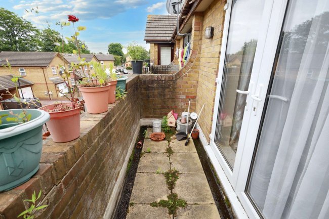 53 Clarence Road, Manor Park, E12 5BB 10