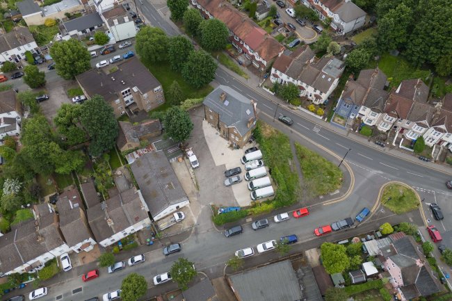 The Rail View, 188 Selsdon Road and 63 Jarvis Road, South Croydon, CR2 6PL 4