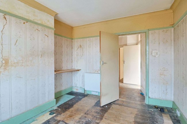 138 Malmesbury Park Road, Charminster, Bournemouth, BH8 8PJ 3