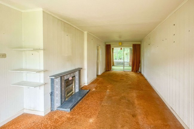 35 Winchester Way, Eastbourne, East Sussex, BN22 0JS 7