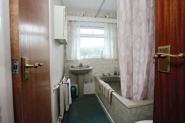 High View, Cox Hill, Boxford, Sudbury, CO10 5JG 4