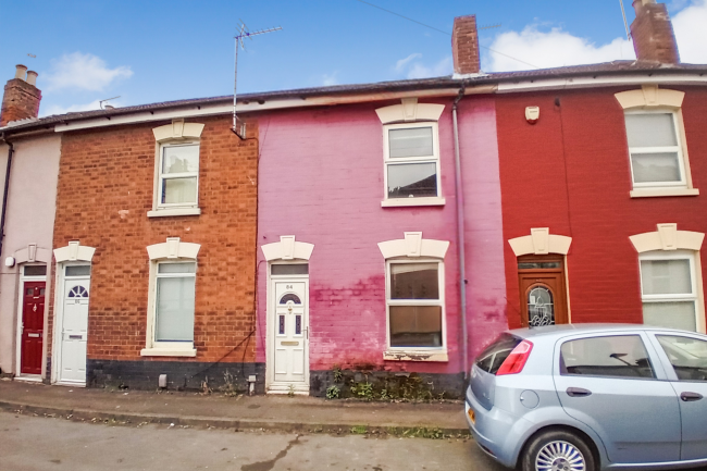 84 India Road, Gloucester, Gloucestershire, GL1 4DL 6