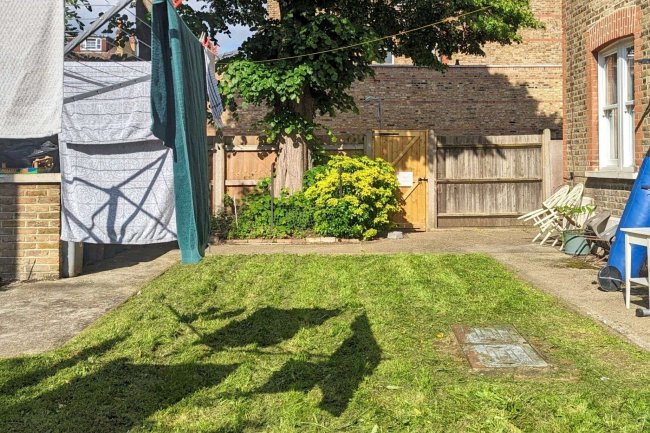 Flat 4 Thurleigh Mansions, 33 Thurleigh Road, Balham, London SW12 8UA 7