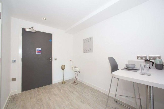 Studio 135, Northgate Studios, Trafford St, Chester CH1 3GY 2