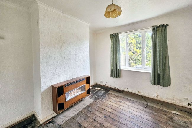 153 Manchester Road, Astley, M29 7FH 3