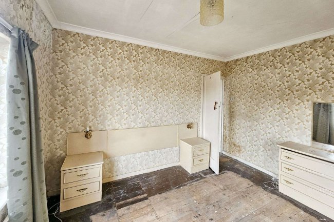 153 Manchester Road, Astley, M29 7FH 3