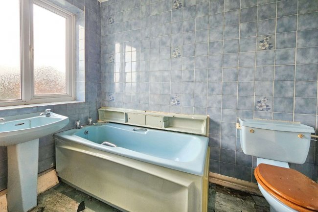 153 Manchester Road, Astley, M29 7FH 3