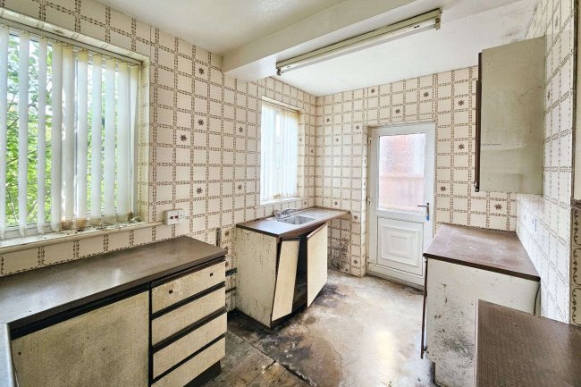 153 Manchester Road, Astley, M29 7FH 3