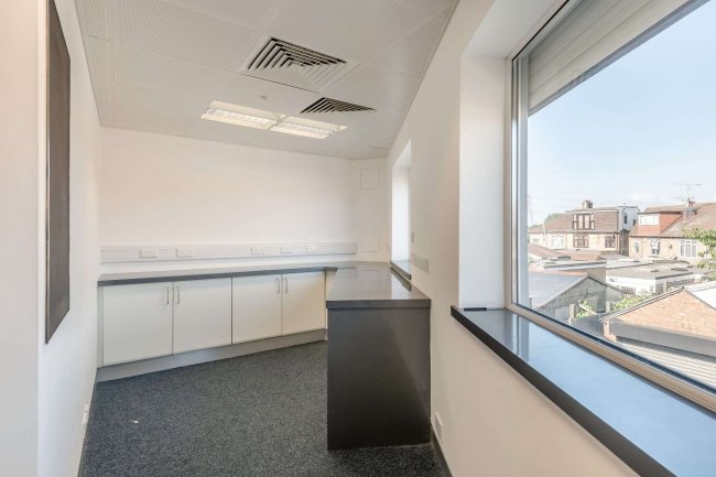 117 Burnham Road, Chingford, London, E4 8PA 1