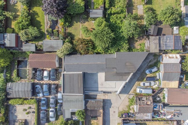 117 Burnham Road, Chingford, London, E4 8PA 1