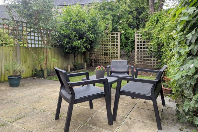 62 Cambria Road, London, SE5 9AS 2