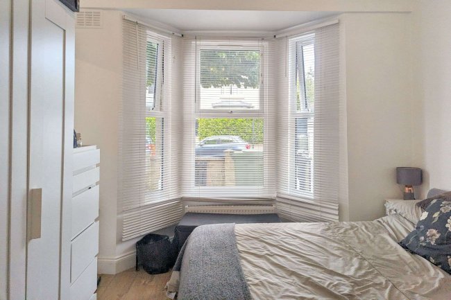 62 Cambria Road, London, SE5 9AS 2