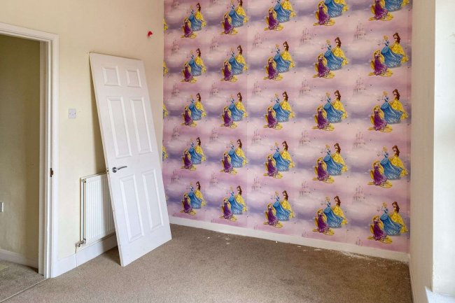 13 The Crescent, Cleator Moor, CA25 5QL 7