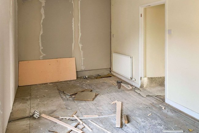 13 The Crescent, Cleator Moor, CA25 5QL 7