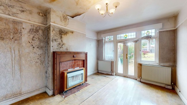 3 Ennerdale Gardens, Wembley, London, Middlesex, HA9 8QY 8