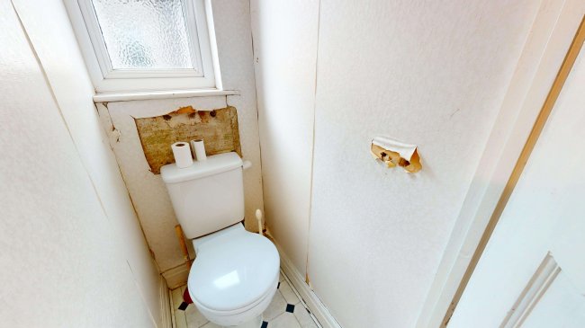 3 Ennerdale Gardens, Wembley, London, Middlesex, HA9 8QY 8