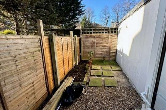 17A Rosendale Road, London, SE21 8DS 4