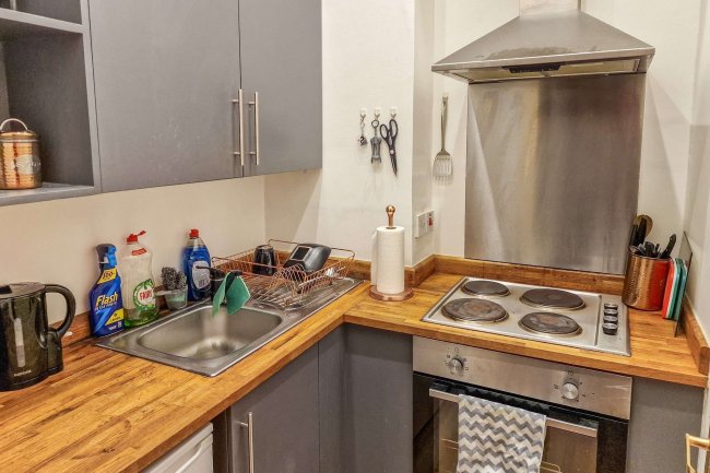 17D Rosendale Road London SE21 8DS 5