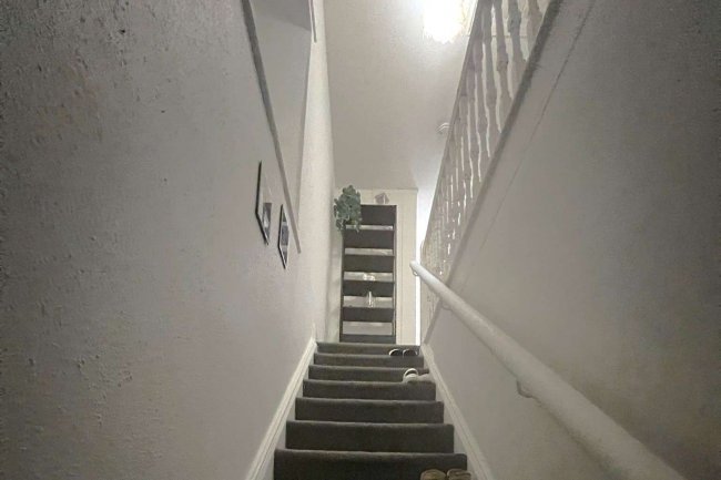 17/18 Merritt Road Paignton TQ3 3RW 3