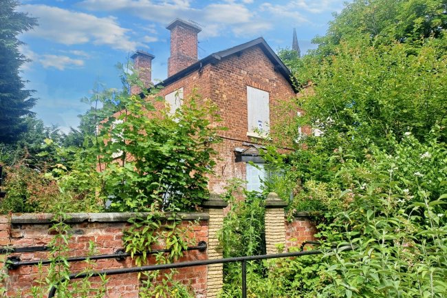 Hollybank, Highfield Road, Northwich, CW8 1EE 10