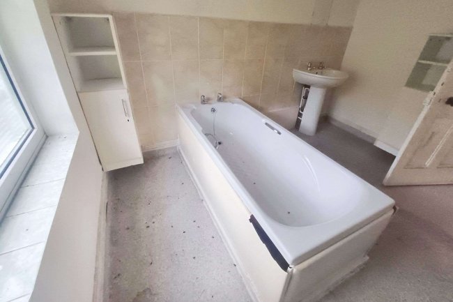 Hollybank, Highfield Road, Northwich, CW8 1EE 10