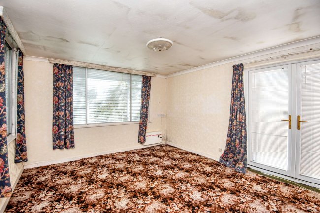 Burmax, Thorne Road, Hatfield, DN7 6EN 1