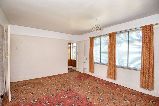 Burmax, Thorne Road, Hatfield, DN7 6EN 1