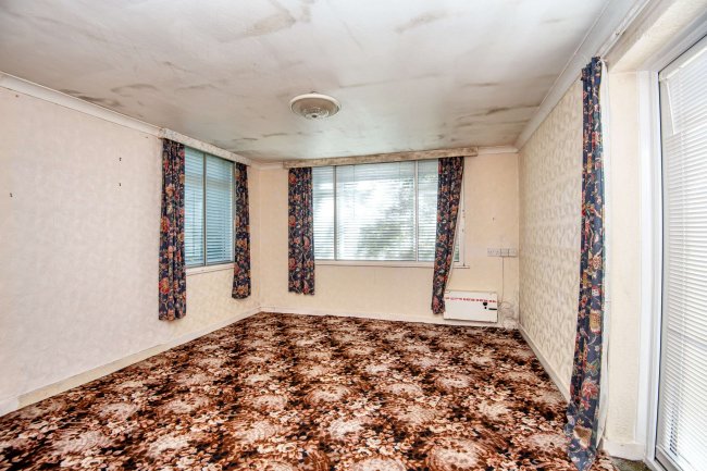 Burmax, Thorne Road, Hatfield, DN7 6EN 1