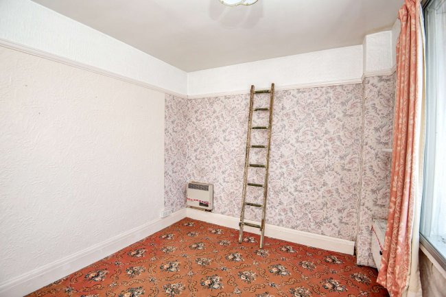 Burmax, Thorne Road, Hatfield, DN7 6EN 1