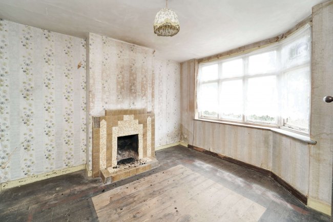 580 Bath Road, Taplow, Maidenhead SL6 0PE 6