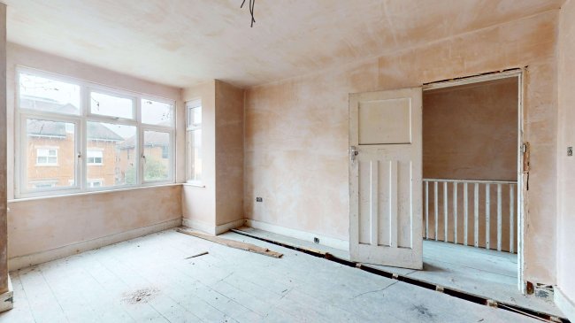 33/35 Forlease Road, Maidenhead SL6 1RX 3