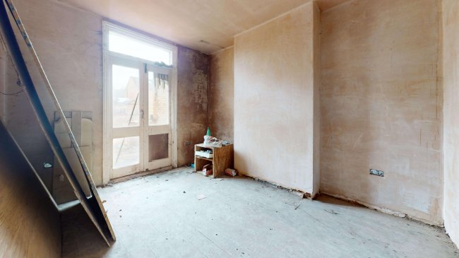 33/35 Forlease Road, Maidenhead SL6 1RX 3