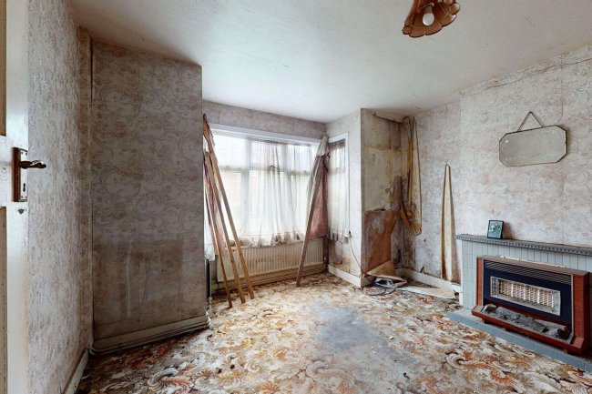 33/35 Forlease Road, Maidenhead SL6 1RX 3