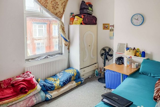 99 Fairfax Road, Leicester, LE4 9EL 5