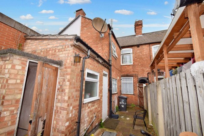 28 Olphin Street, Leicester, LE4 5HE 6