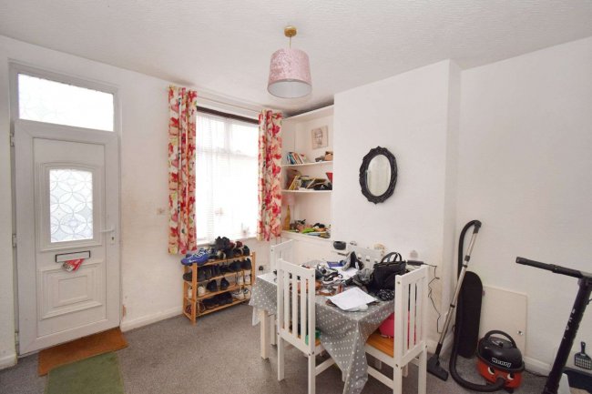 28 Olphin Street, Leicester, LE4 5HE 6