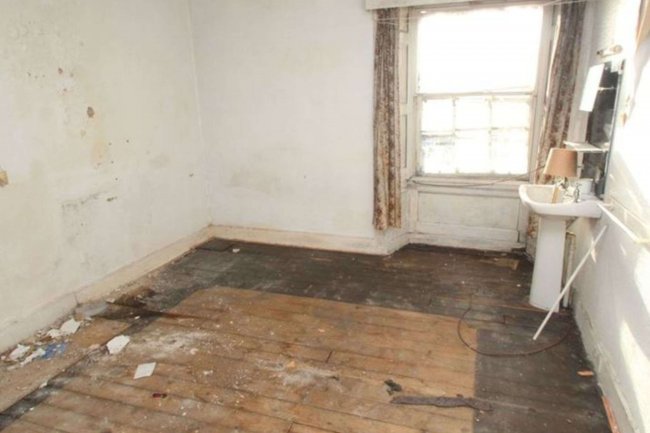 193 King Street, Former Hotel, Castle Douglas, DG7 1DZ 6