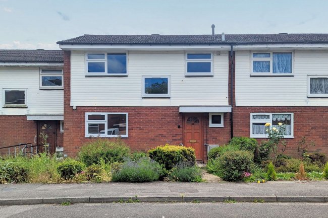 34 Lent Green Lane, Burnham, Slough, SL1 7AP 8