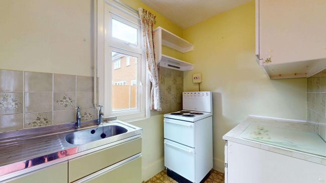 154 Hitchin Street, Biggleswade, Bedfordshire, SG18 8BP 6