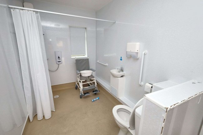 Park Villa, 23 Park Lane, South Ockendon RM15 4UB 3