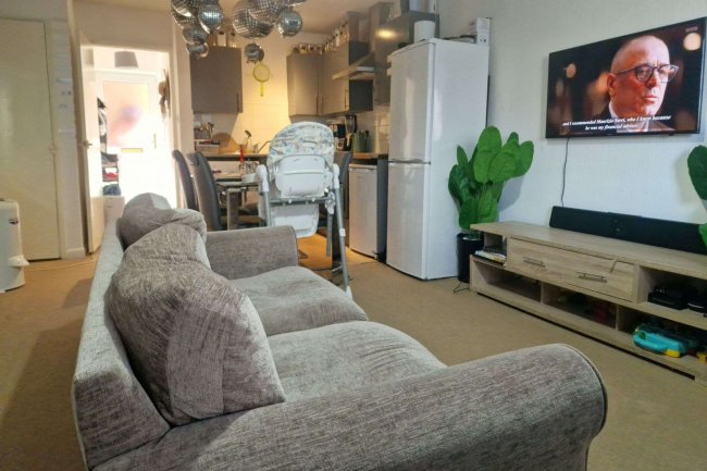 14b Elizabeth House, Alexandra Street, Maidstone, ME14 2BX 2