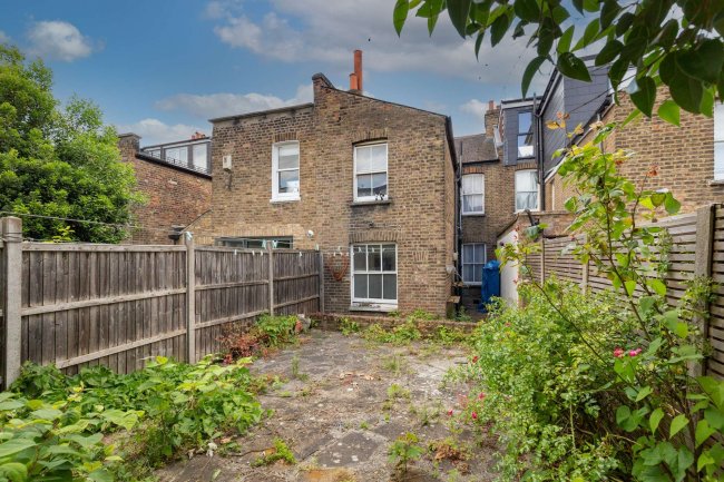 27 Esmond Road, Queens Park, London, NW6 7HF 7