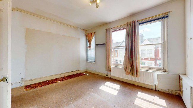 27 Esmond Road, Queens Park, London, NW6 7HF 7