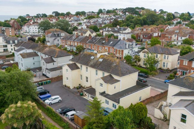 9 - 11 Elmsleigh Road, Paignton, Torbay, TQ4 5AX 3