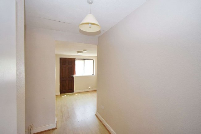 93 St Ives Road, Coventry CV2 5FY 9